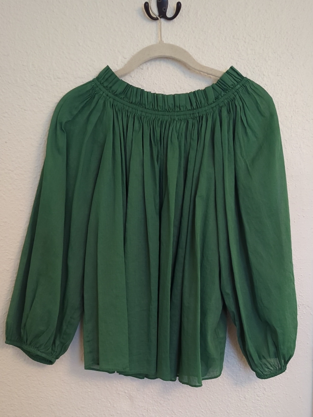 THE GREAT Prim Off The Shoulder Top